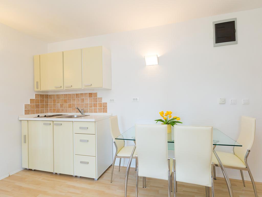 Apartments Gala Poreč Kültér fotó