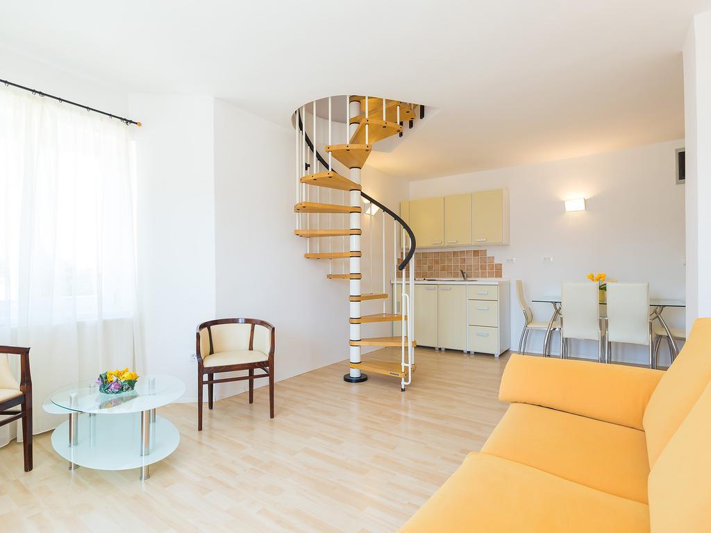 Apartments Gala Poreč Kültér fotó